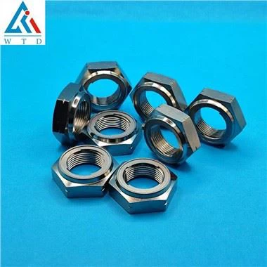 5. klassi titaanist metallist lukustusmutrid